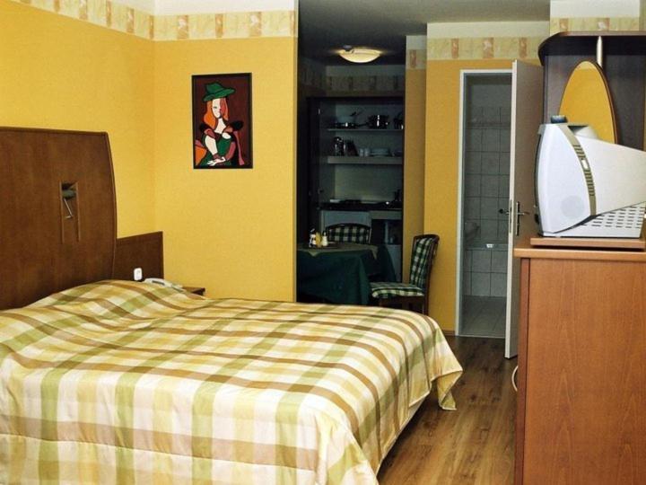 Sunset Motel 松博特海伊 客房 照片